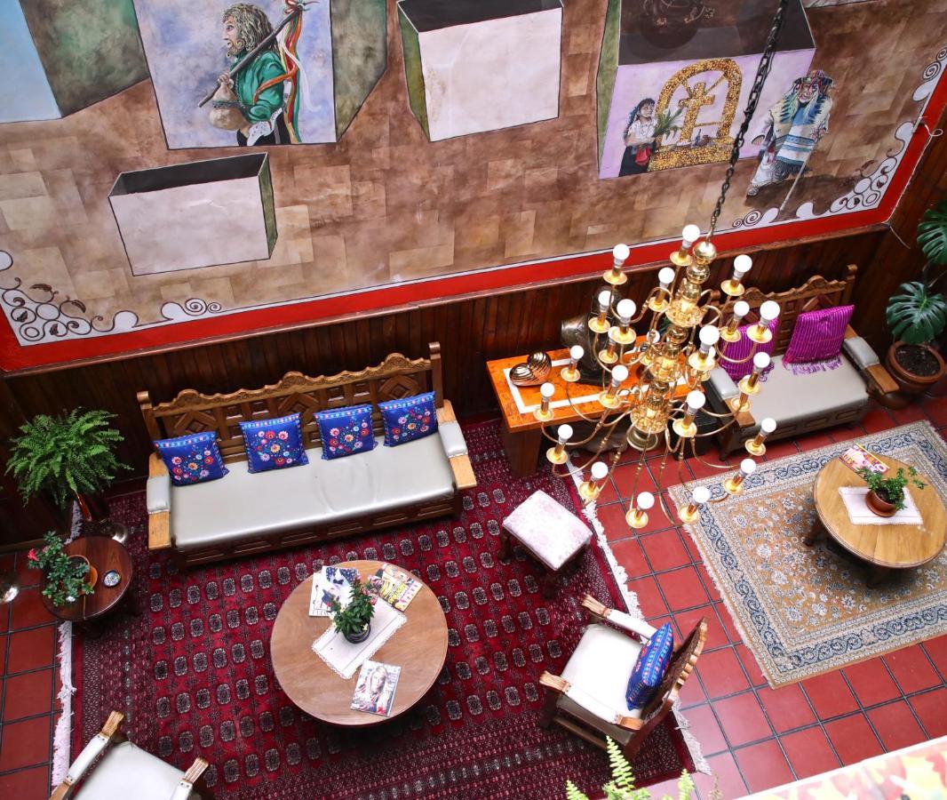 Hotel Casa Baez ปาทซ์คูเอโร ภายนอก รูปภาพ