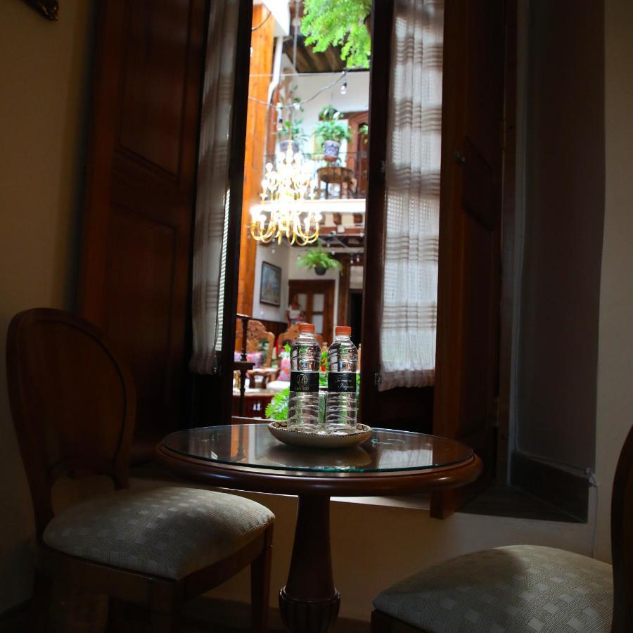 Hotel Casa Baez ปาทซ์คูเอโร ภายนอก รูปภาพ