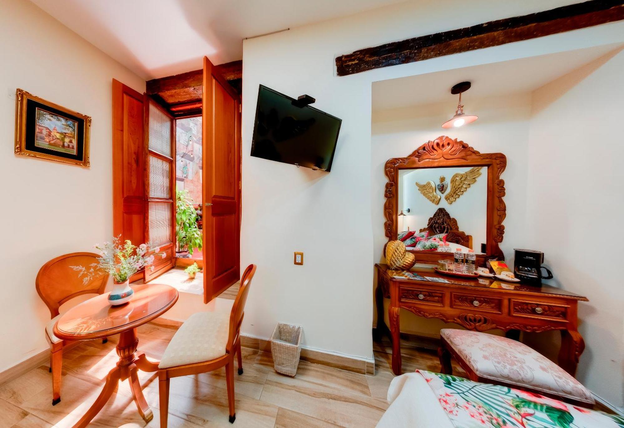 Hotel Casa Baez ปาทซ์คูเอโร ภายนอก รูปภาพ