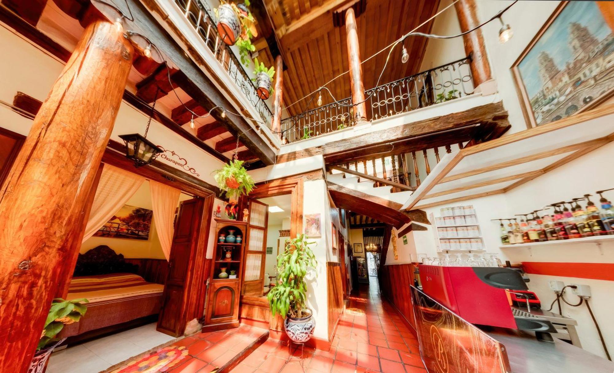 Hotel Casa Baez ปาทซ์คูเอโร ภายนอก รูปภาพ